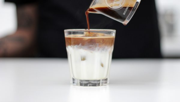 Nie tylko Iced Latte! 4 przepisy na kawy na zimno - HAYB Speciality Coffee
